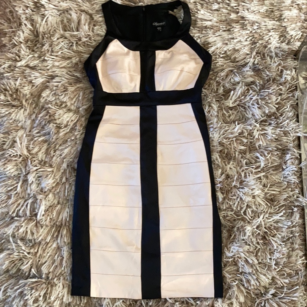 Like new body con cocktail dress
